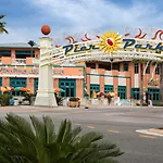 Beachwalk 18E